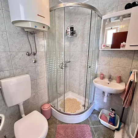 Апартаменти With Parking Space Gradac, Makarska - 13196 *